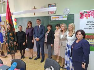 Pročitajte više o članku Potpisan ugovor o financiranju uređenja unutarnjeg prostora OŠ K. Zrinski Krnjak