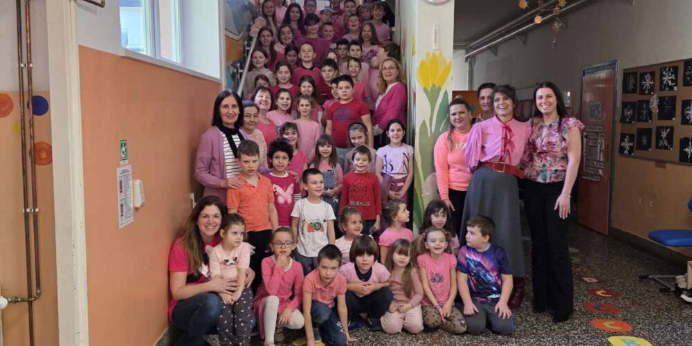 Dan ružičastih majica